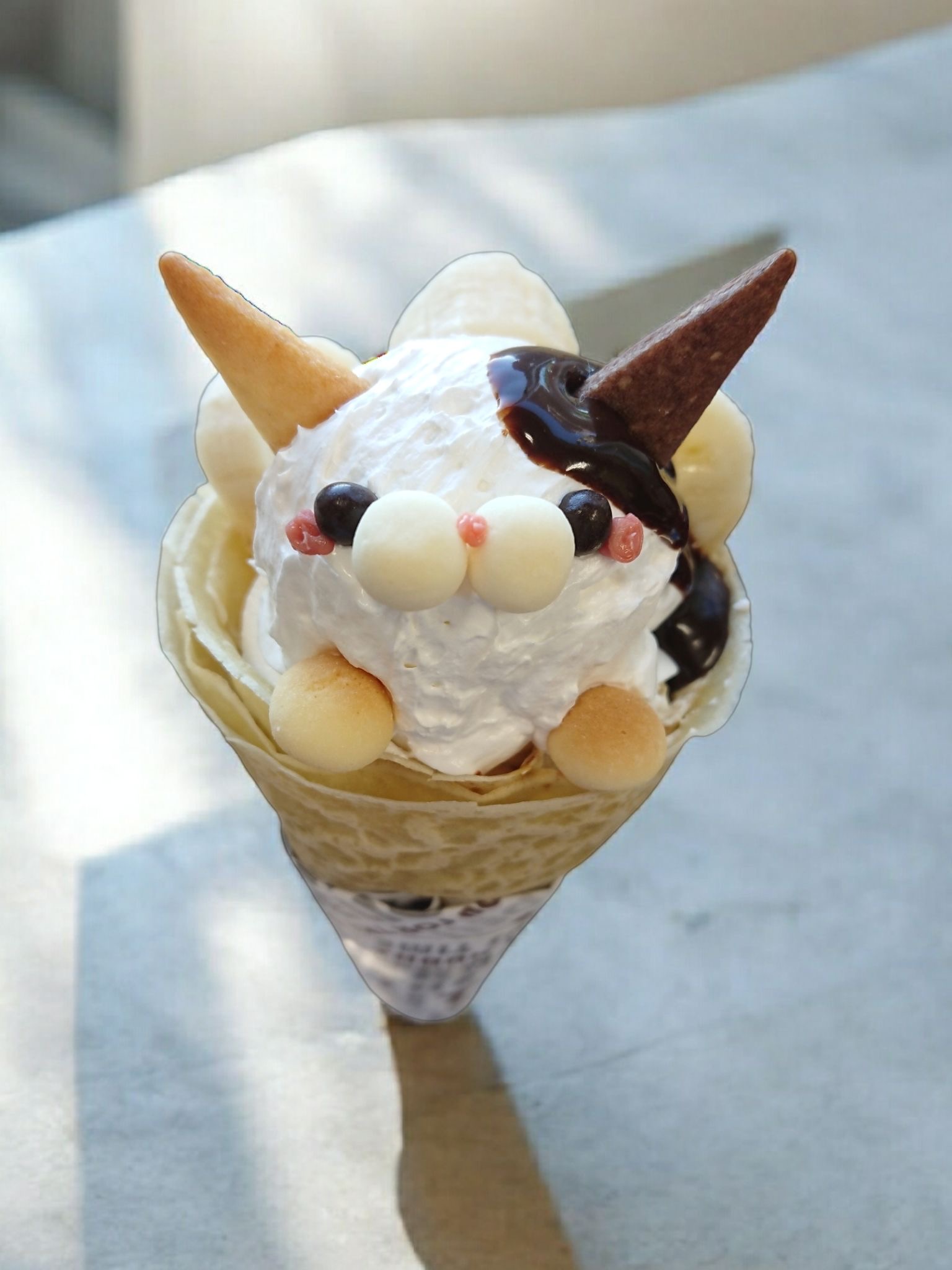 焼き菓子とクレープの店のパルティ