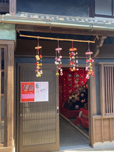 第18回　松阪まちなかお雛さま祭り　～みろく院のひな祭りの様子です～
